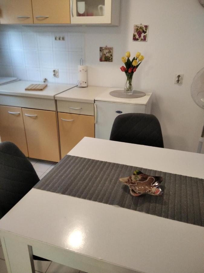 Apartment Anny Pula Ngoại thất bức ảnh
