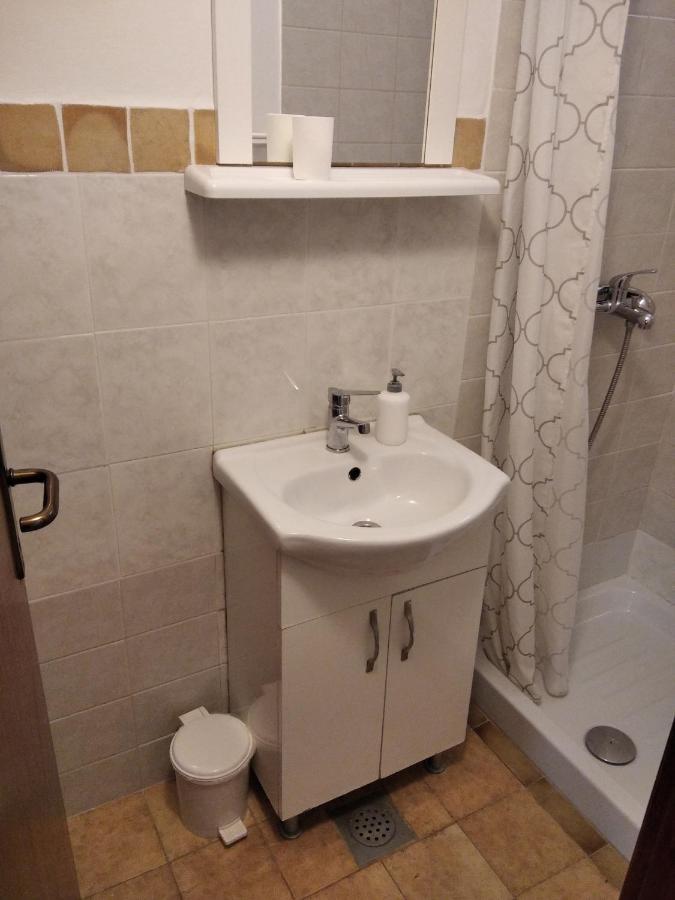 Apartment Anny Pula Ngoại thất bức ảnh