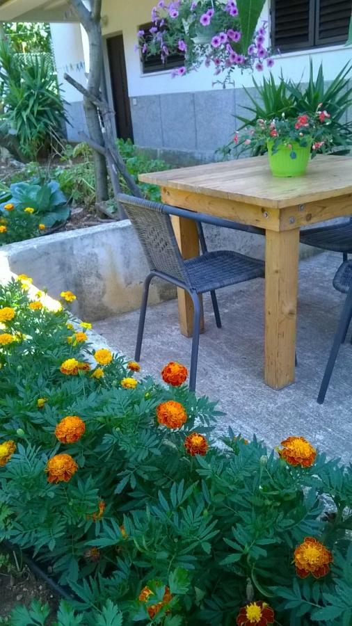 Apartment Anny Pula Ngoại thất bức ảnh