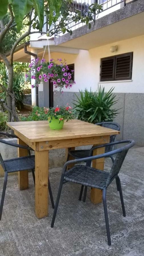 Apartment Anny Pula Ngoại thất bức ảnh